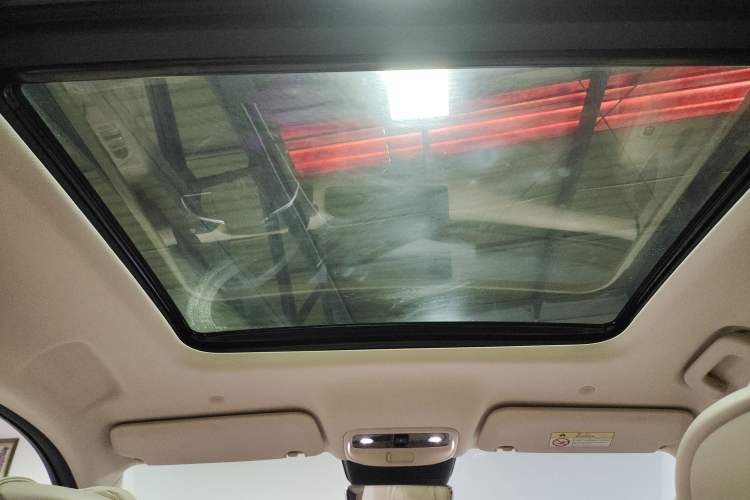 Used Hima AITO M7 2022 1.5T Four-Wheel Drive Luxury Edition
