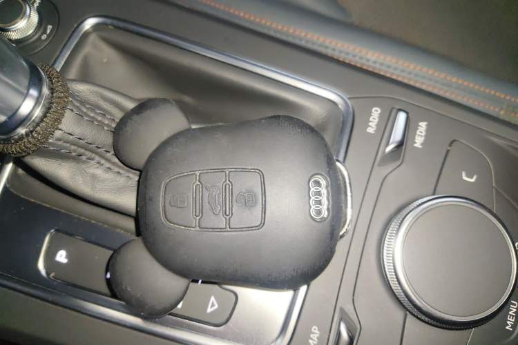 Used Audi Q2L 2018 35 TFSI Fashionable & Elegant Version China VI Emission Standard
