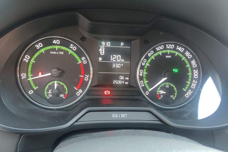 Used Skoda Octavia 2019 1.5L Automatic SmartDrive Comfort Edition China V Standard
