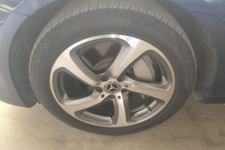 Used Mercedes-Benz E-Class 2019 Restyled E 300 L Sporty and Stylish Edition