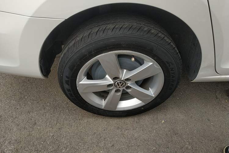 Used Volkswagen Santana 2013 1.6L Automatic Comfort Edition