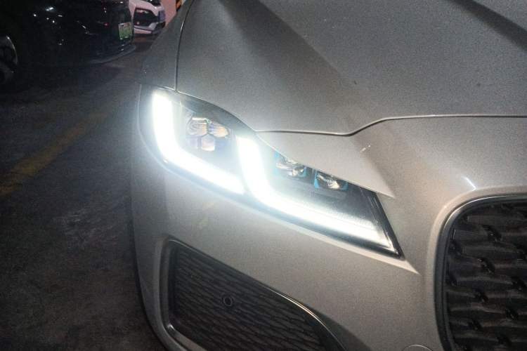 Used Jaguar XFL 2024 2.0T P250 Two-Wheel Drive Prestige Luxury Edition