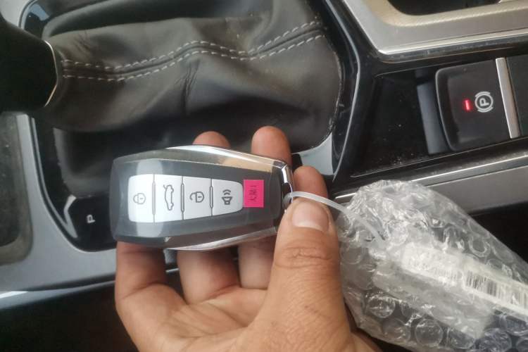 Used Geely Auto Emgrand 2025 4th Generation 1.5L CVT Flagship Version
