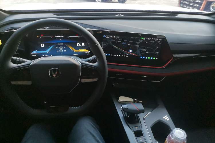 Used Oshan X5 PLUS 2023 Revised Version 1.5T DCT Navigation Edition