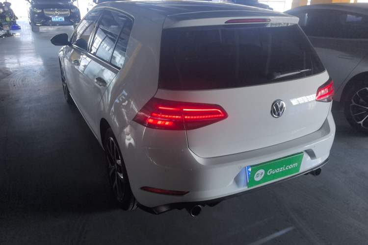 Used Volkswagen Golf 2018 230TSI Automatic Luxury Version