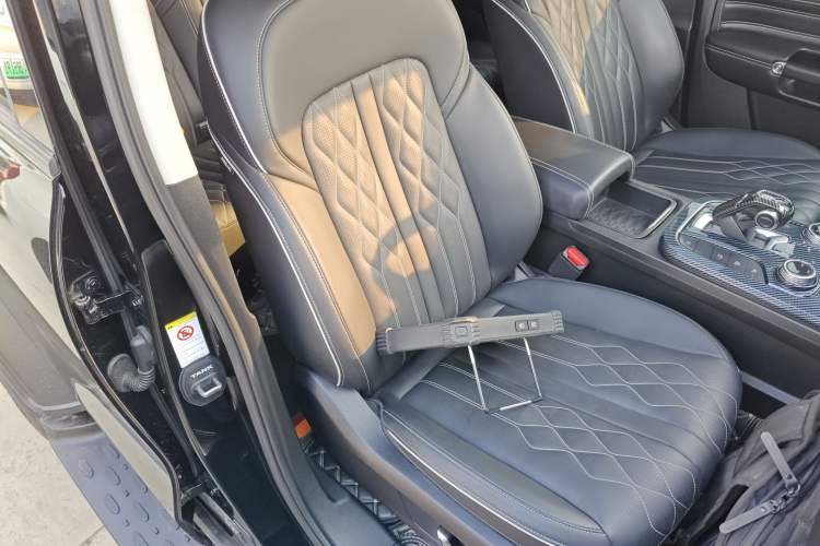 Used Tank 300 2021 Off-Road Edition 2.0T Challenger
