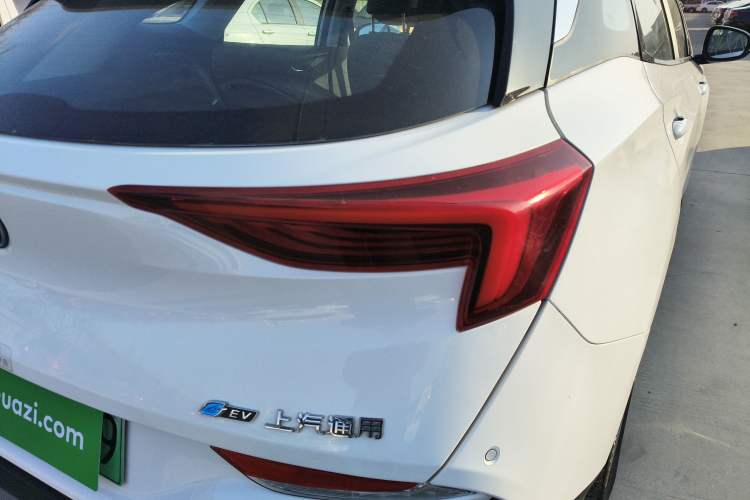 Used Buick Velite 6 2023 430km Range Commuter Version
