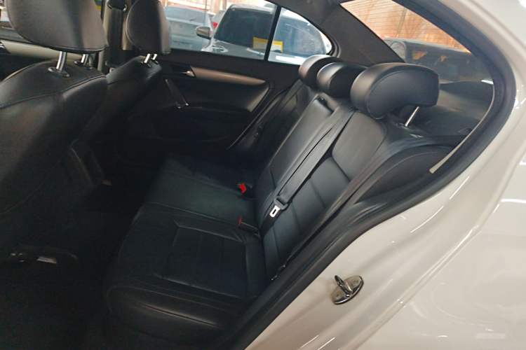 Used Volkswagen Lavida 2013 Restyled Classic 1.6L Automatic Comfort Edition