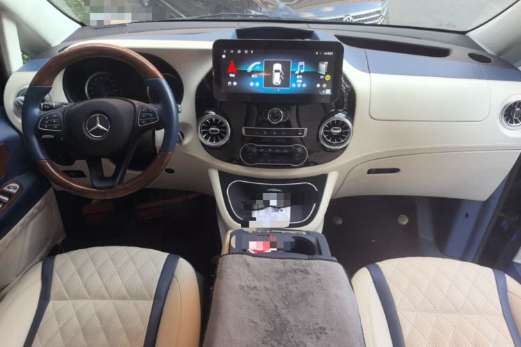 Used Mercedes-Benz Vito 2021 2.0T Elite Version 7 Seats
