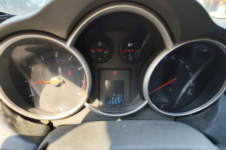 Used Chevrolet Cruze 2013 1.6L SL MT
