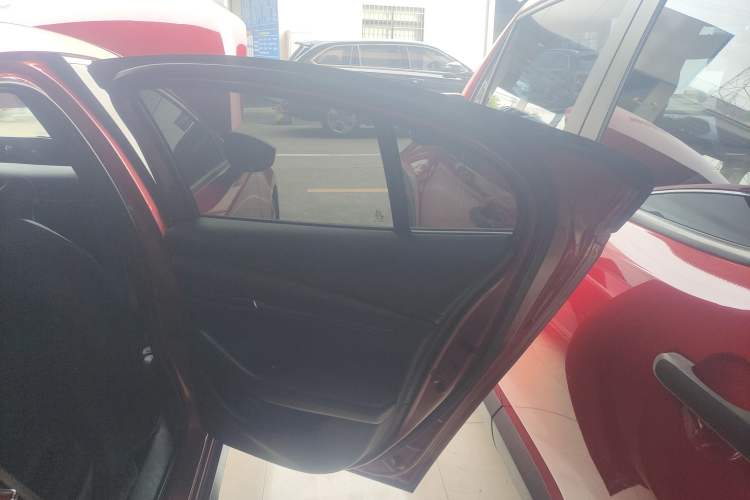 Used Mazda Mazda 3 Axela 2020 2.0L Automatic Zhiya Edition
