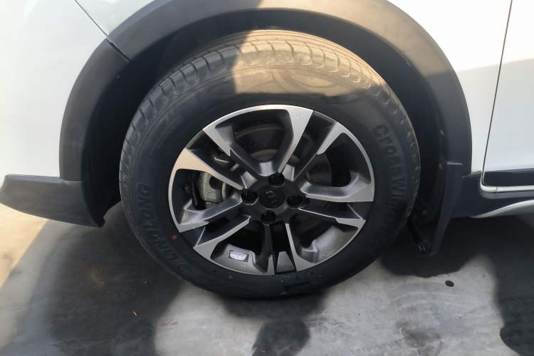 Used Geely Auto Vision X3 2019 Upgraded Model 1.5L CVT Prestige Version
