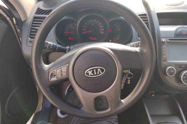 Used Kia Soul 2013 1.6L MT GL
