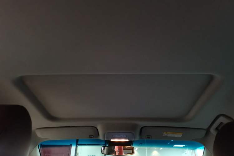 Used Buick GL8 2021 Land Cruiser Executive Class 652T Comfort Model