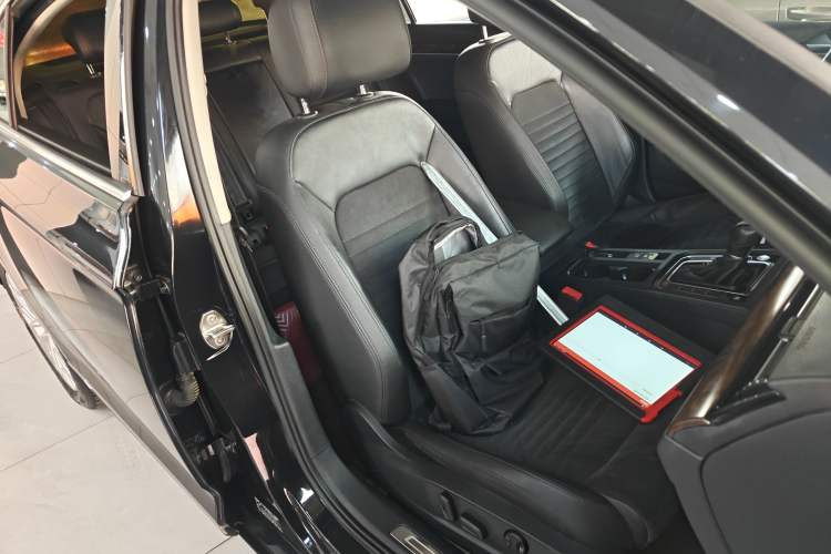 Used Volkswagen Magotan 2018 330TSI DSG Luxury Model