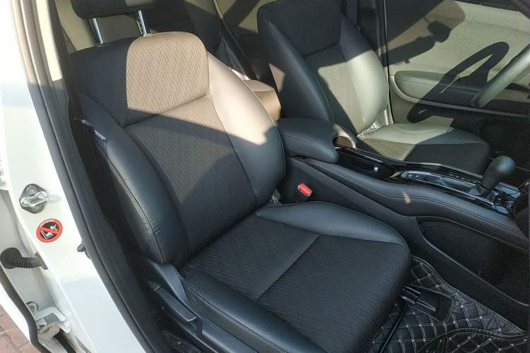 Used Honda Vezel 2020 1.5L CVT Pioneer Edition