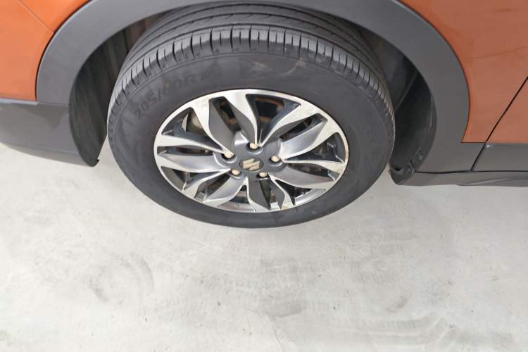 Used Suzuki Vitara S-Cross 2017 1.6L Manual Two-Wheel Drive Urban Fashion Model