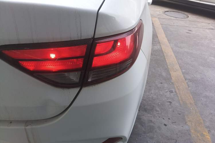 Used Hyundai Celesta 2018 1.6L Automatic GL Enjoyment Version China V Standard