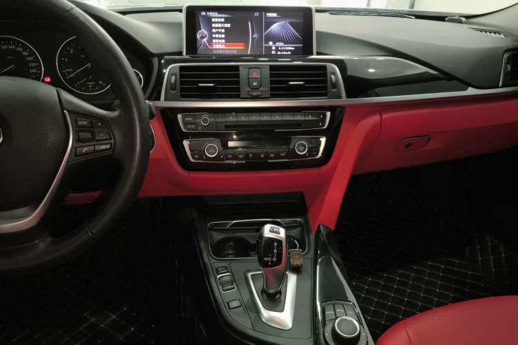 Used BMW 3 Series 2017 320Li Fashion Model