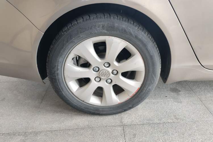 Used Buick Regal 2014 2.0L Leading Fashion Edition
