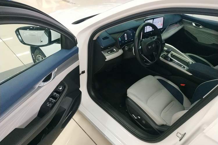 Used Geely Auto Preface 2023 2.0TD Prestige Version