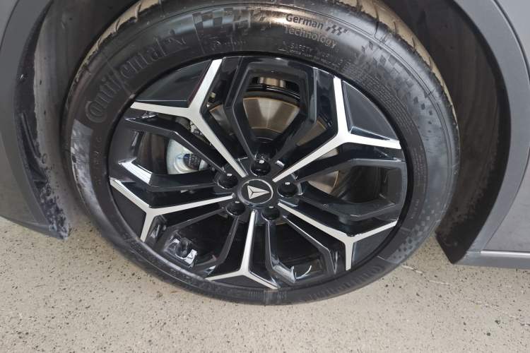 Used  L07 2024 230Max Range-Extended Version