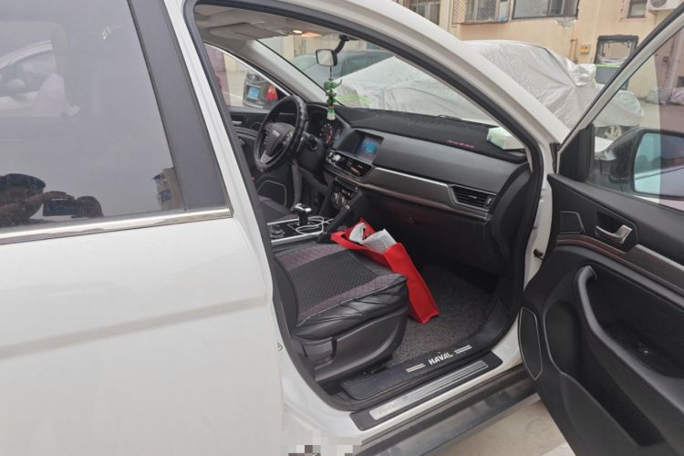 Used Haval H6 2017 Restyled Red-Label Sport Version 1.5T Automatic Two-Wheel Drive Luxury Trim
