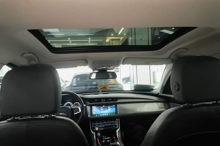 Used Jaguar XFL 2020 XFL 2.0T P200 Two-Wheel-Drive Elite Edition
