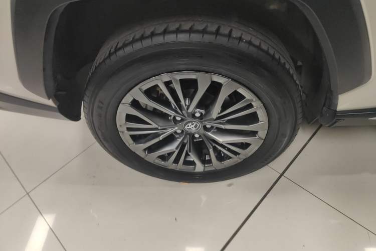 Used Toyota Wildlander 2023 Dual-Motor 2.5L E-CVT Two-Wheel Drive Luxury PLUS Edition