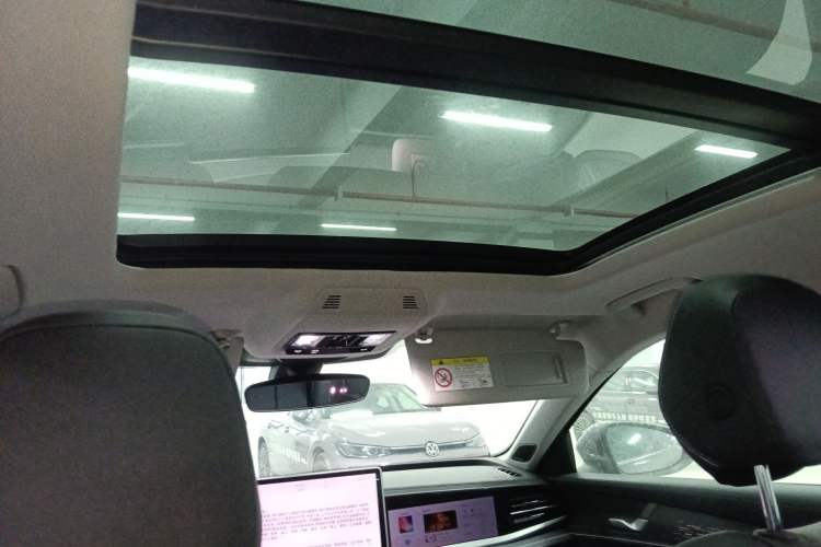 Used Volkswagen Passat 2025 Pro 380TSI Dragon Supreme Edition
