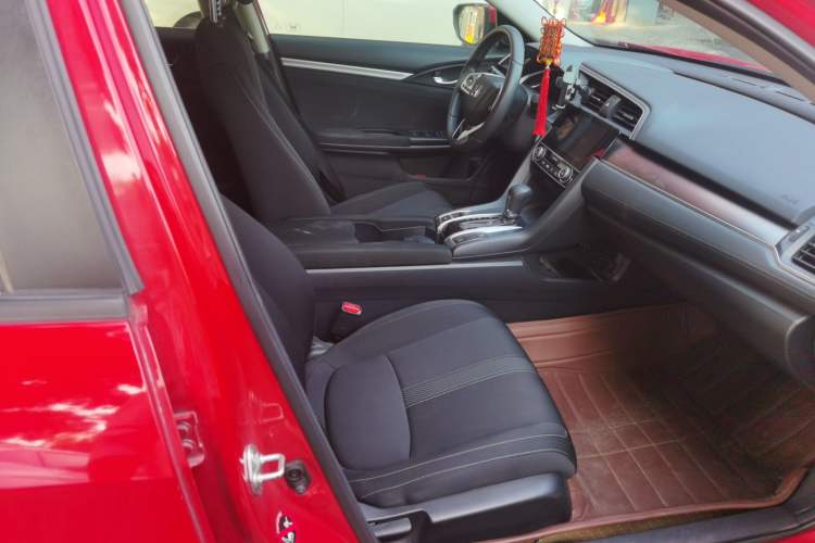 Used Honda Civic 2016 220TURBO CVT Luxury Edition
