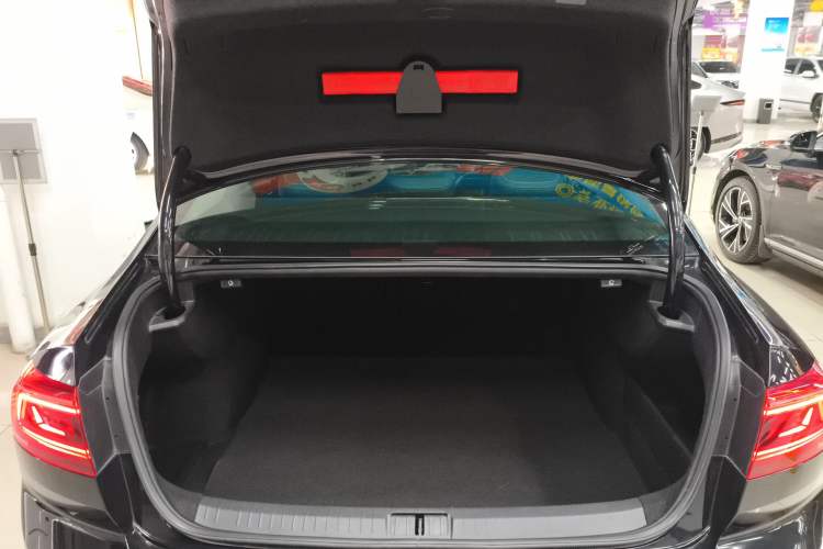 Used Volkswagen Magotan 2020 330TSI DSG Leading Model
