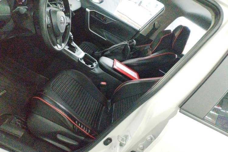 Used Toyota Wildlander 2023 2.0L CVT Two-Wheel Drive Leading Edition