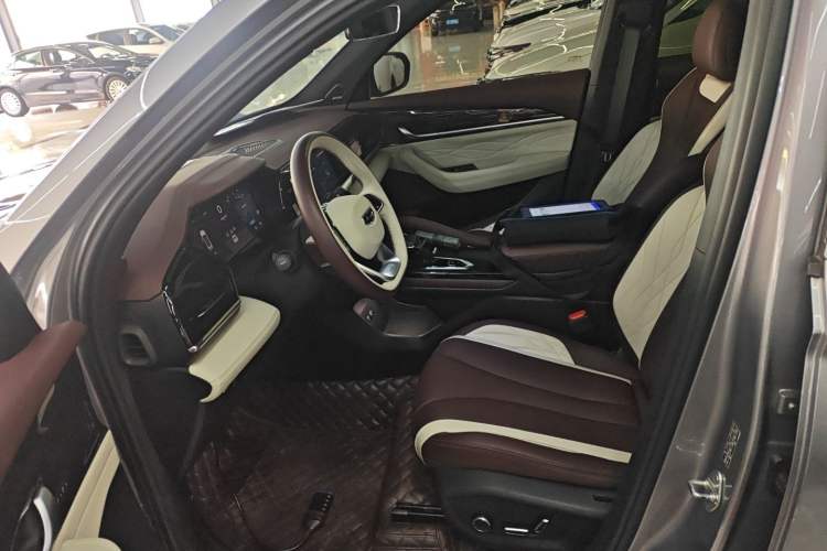 Used Geely Auto Monjaro L 2021 2.0TD DCT EVO Two-Wheel Drive Smart Luxury Version
