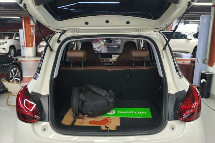 Used Wuling Bingo 2023 333 km Lingxi Connected+ Version
