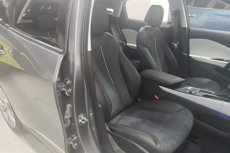 Used Buick Velite 6 2020 Plug-in Hybrid Connected Smart Model
