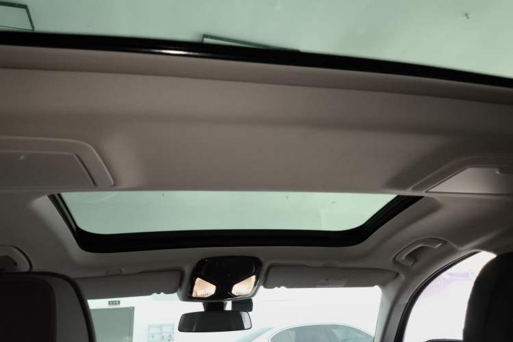 Used BMW 5 Series 2022 Second Facelift 530Li Luxury Edition Premium Package
