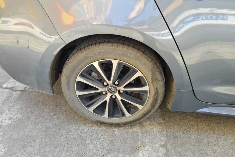 Used Toyota Levin 2023 Smart Electric Hybrid Dual-Engine 1.8L Leading Edition
