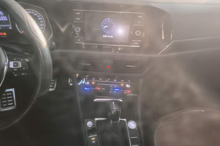 Used Volkswagen Sagitar 2020 280TSI DSG Luxury Version China VI Standard