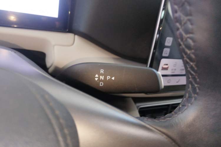 Used BYD Yuan UP 2025 Intelligent Driving Version 401 km Beyond-Range Edition