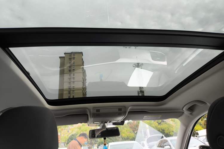 Used Volkswagen Tayron 2019 330TSI Two-Wheel Drive Luxury Model China VI Standard