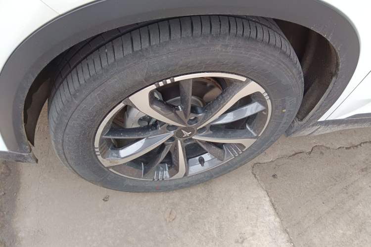 Used  06 2025 Model 520km