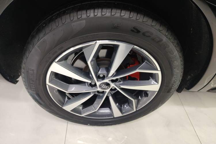 Used Audi Q5L 2024 40 TFSI Luxury Dynamic Edition