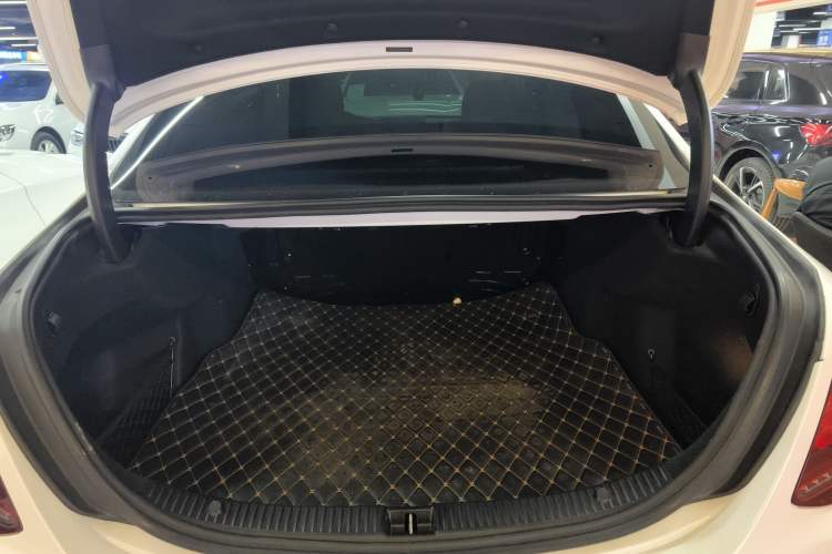 Used Mercedes-Benz C-Class 2020 Restyled C 260 L Sport Edition
