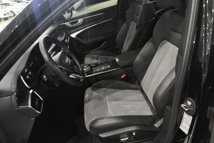 Used Audi A6L 2024 45 TFSI quattro Prestige Dynamic Edition
