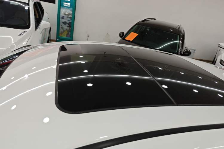 Used Honda Vezel 2019 1.5L CVT Pioneer Edition China VI
