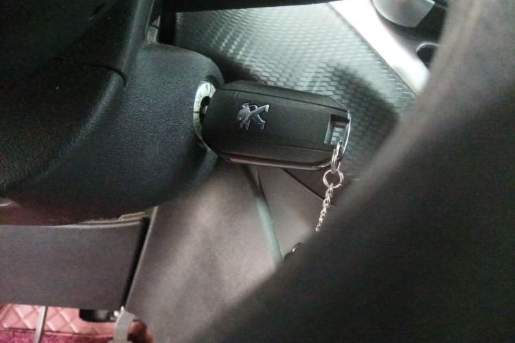 Used Peugeot 2008 2014 1.6L Automatic Trend Edition