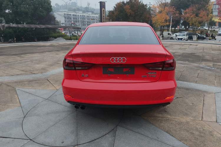 Used Audi A3 2014 Limousine 35 TFSI Automatic Fashion Model
