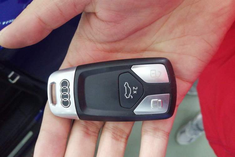 Used Audi Q5L 2020 Revised 40 TFSI Prestige Edition
