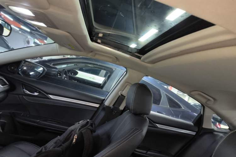 Used Honda Civic 2019 220TURBO CVT Dynamic Edition China VI